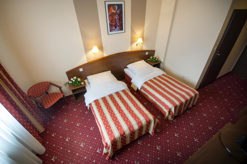 Novum & 3* Niepolomice