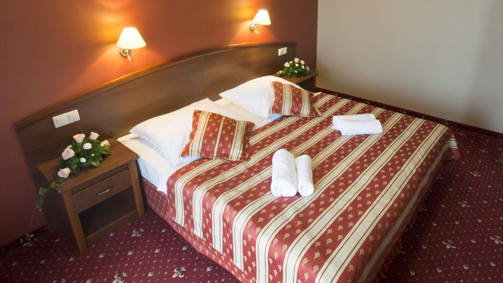 Novum & Hotel 3*